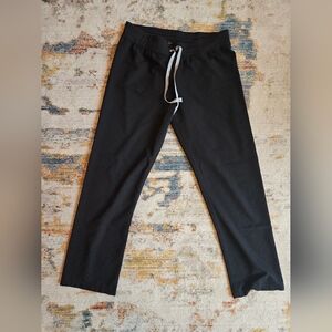 FIGS- Women's Medium Black Livingston Scrub Pants